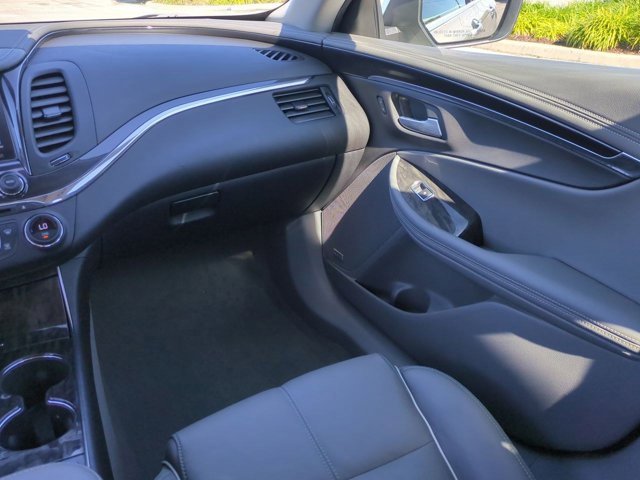 Used 2014 Chevrolet Impala LTZ image 16