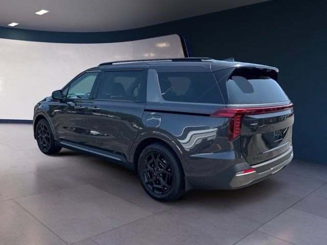 Certified 2025 Kia Carnival SX Prestige FWD image 3