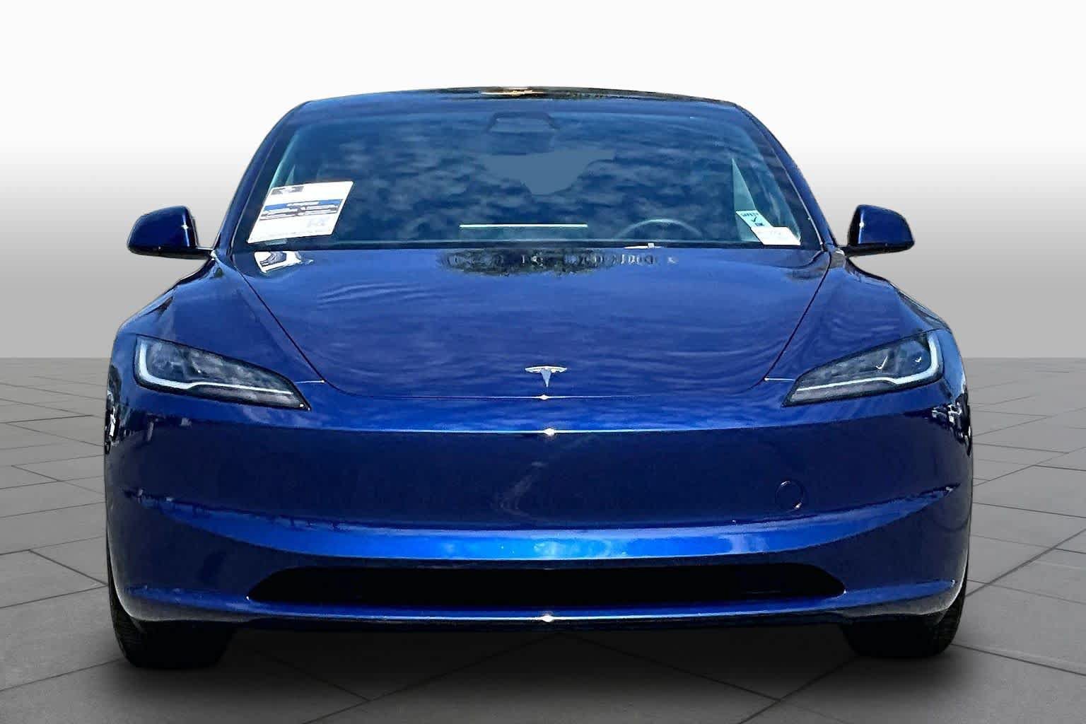 Used 2024 Tesla Model 3 Long Range AWD/4WD image 3
