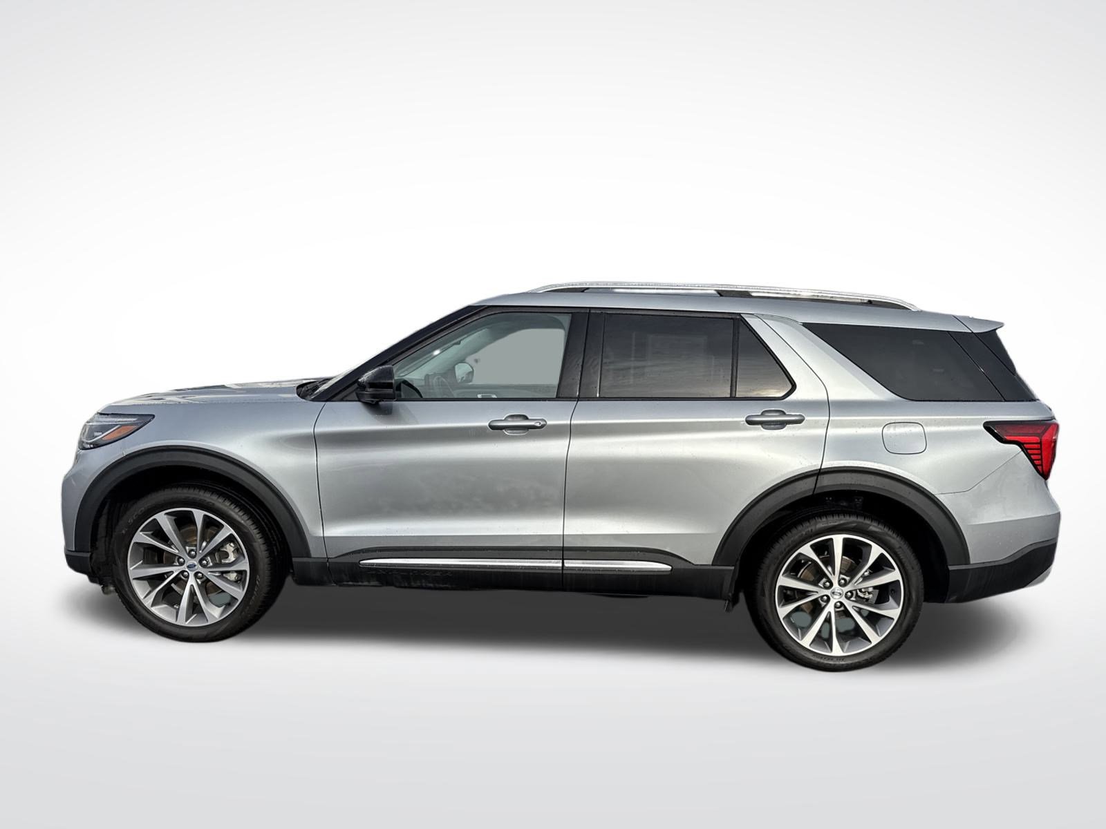 Used 2025 Ford Explorer Platinum w/ Ultimate Package image 15