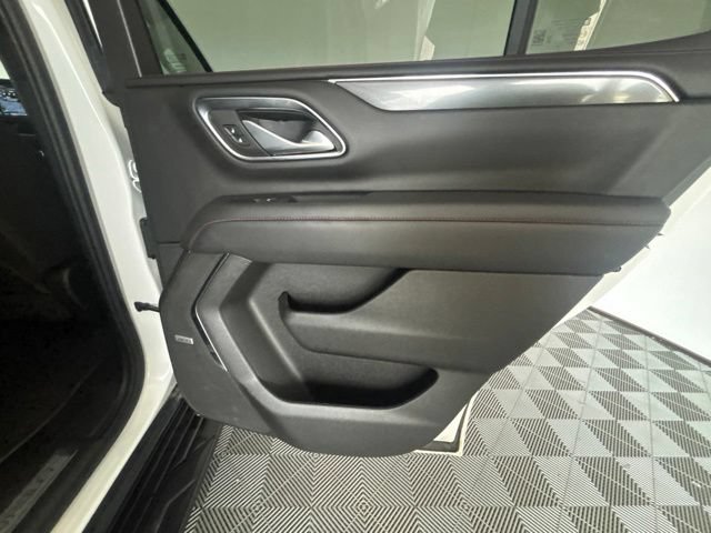 Used 2023 Chevrolet Tahoe RST w/ Luxury Package AWD/4WD image 32