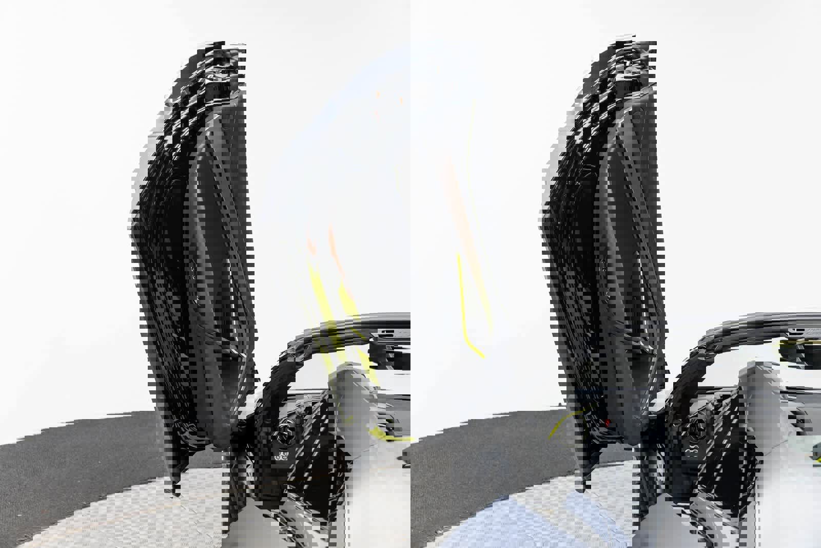 New 2026 McLaren 750S Spider image 23