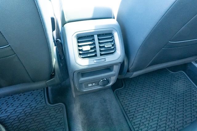 Certified 2023 Volkswagen Tiguan SE FWD image 35