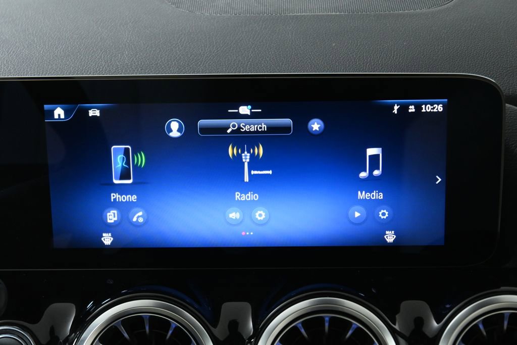 Certified 2026 Mercedes-Benz GLA 250 4MATIC image 21