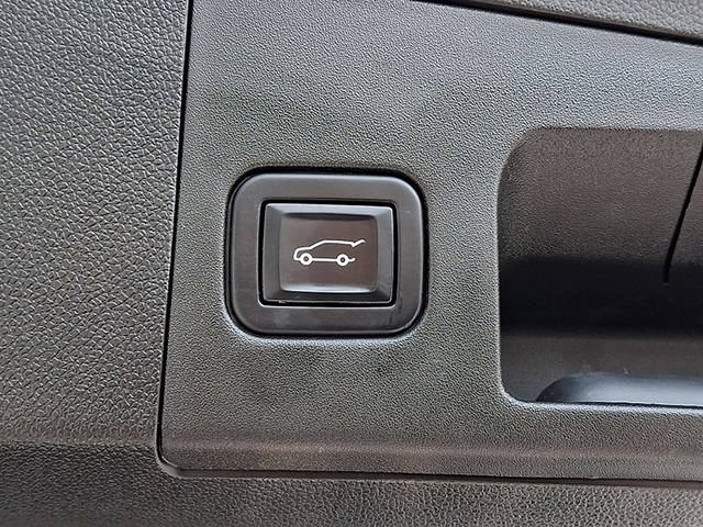 Used 2023 Cadillac XT4 Sport FWD image 30