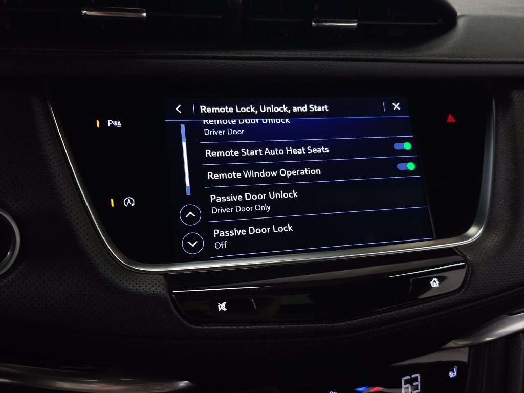 Certified 2023 Cadillac XT5 Premium Luxury AWD/4WD image 31