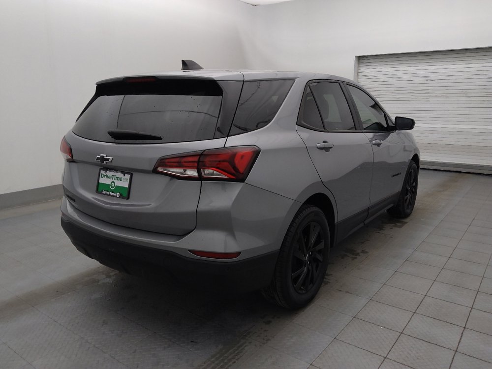 Used 2024 Chevrolet Equinox LS w/ LS Convenience Package image 9