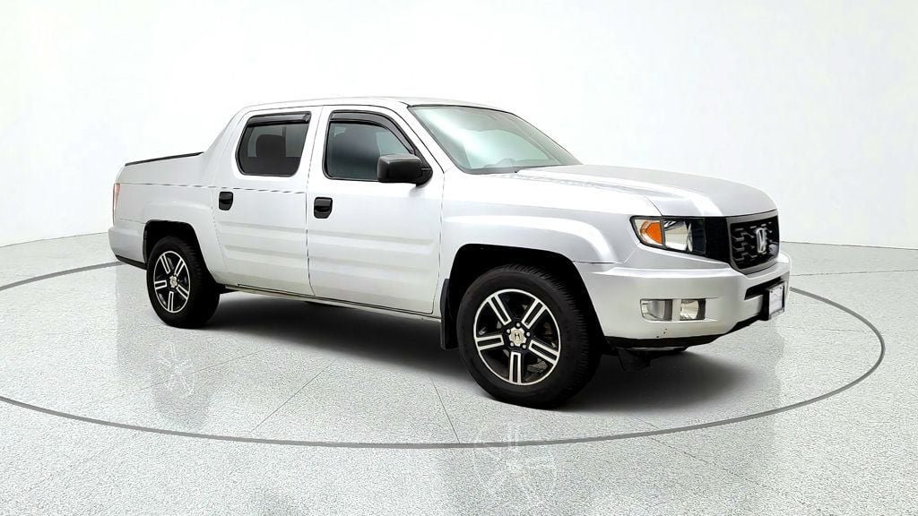 Used 2013 Honda Ridgeline Sport image 3