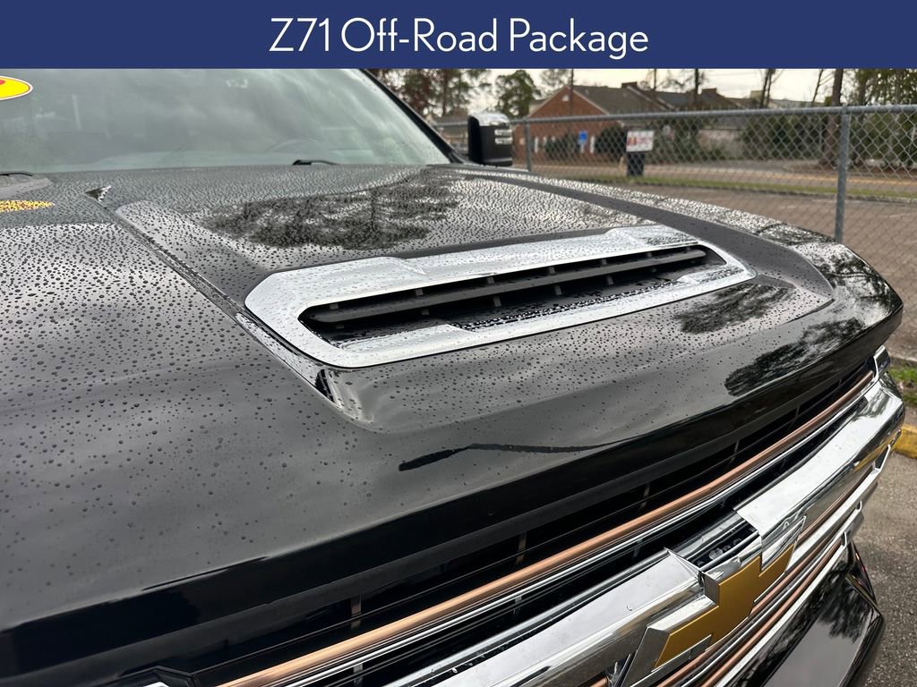 Used 2023 Chevrolet Silverado 2500 High Country w/ Z71 Off-Road Package image 15