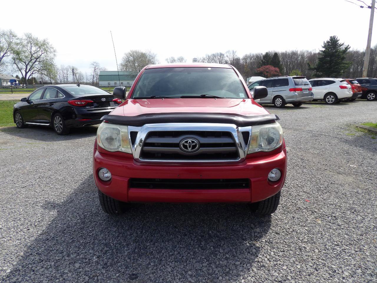 Used 2010 Toyota Tacoma 4x4 Access Cab V6 image 2