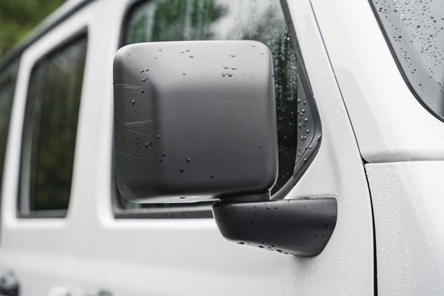 Used 2024 Jeep Wrangler Sport S image 26