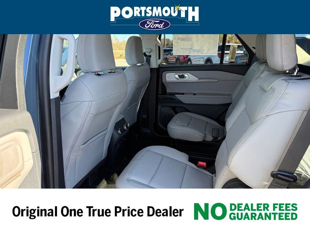 New 2025 Ford Explorer Active w/ Active Comfort Package image 5