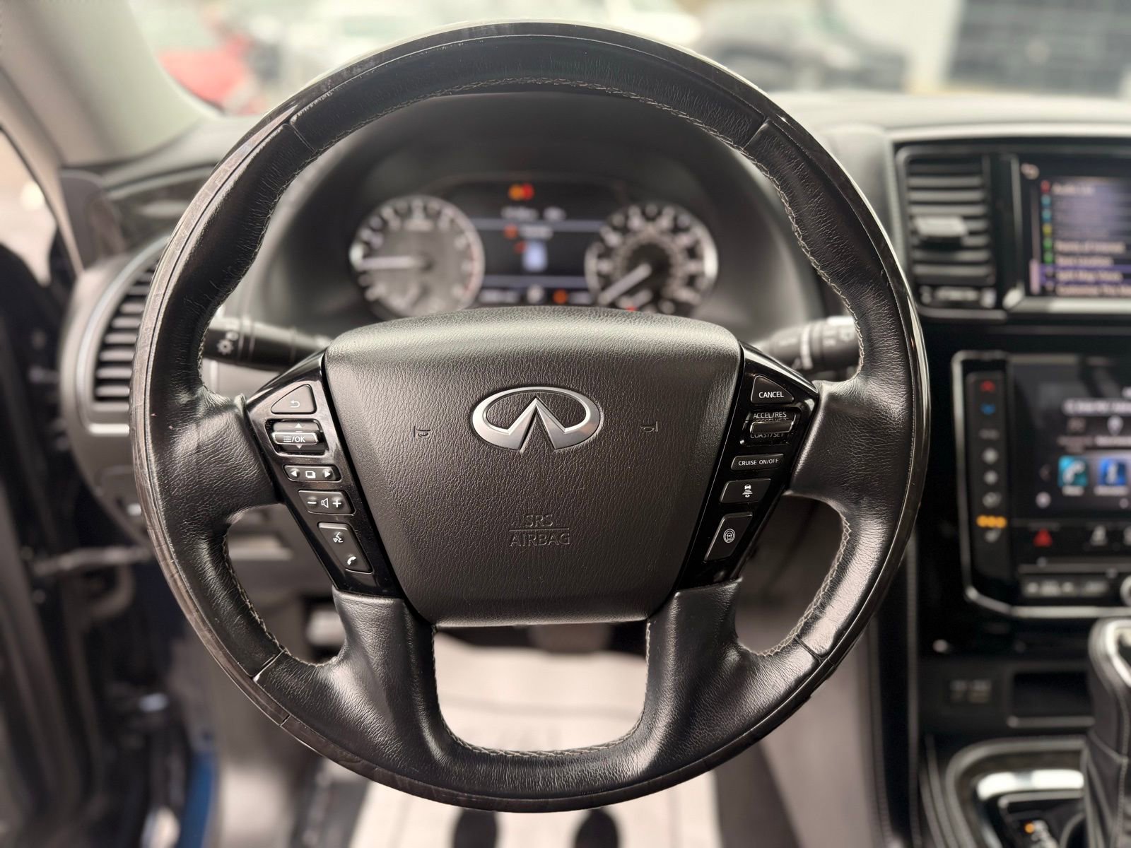 Used 2021 INFINITI QX80 Luxe image 18