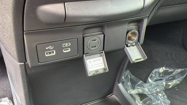 New 2026 Honda Odyssey Touring image 22