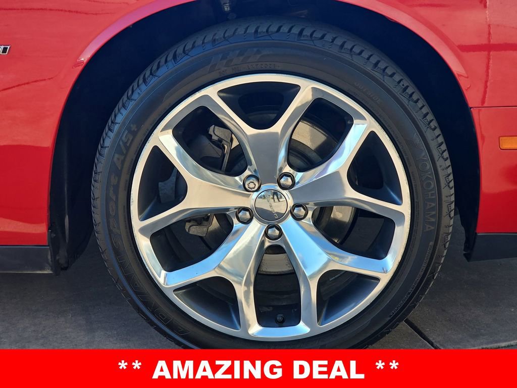 Used 2015 Dodge Challenger R/T Plus image 37