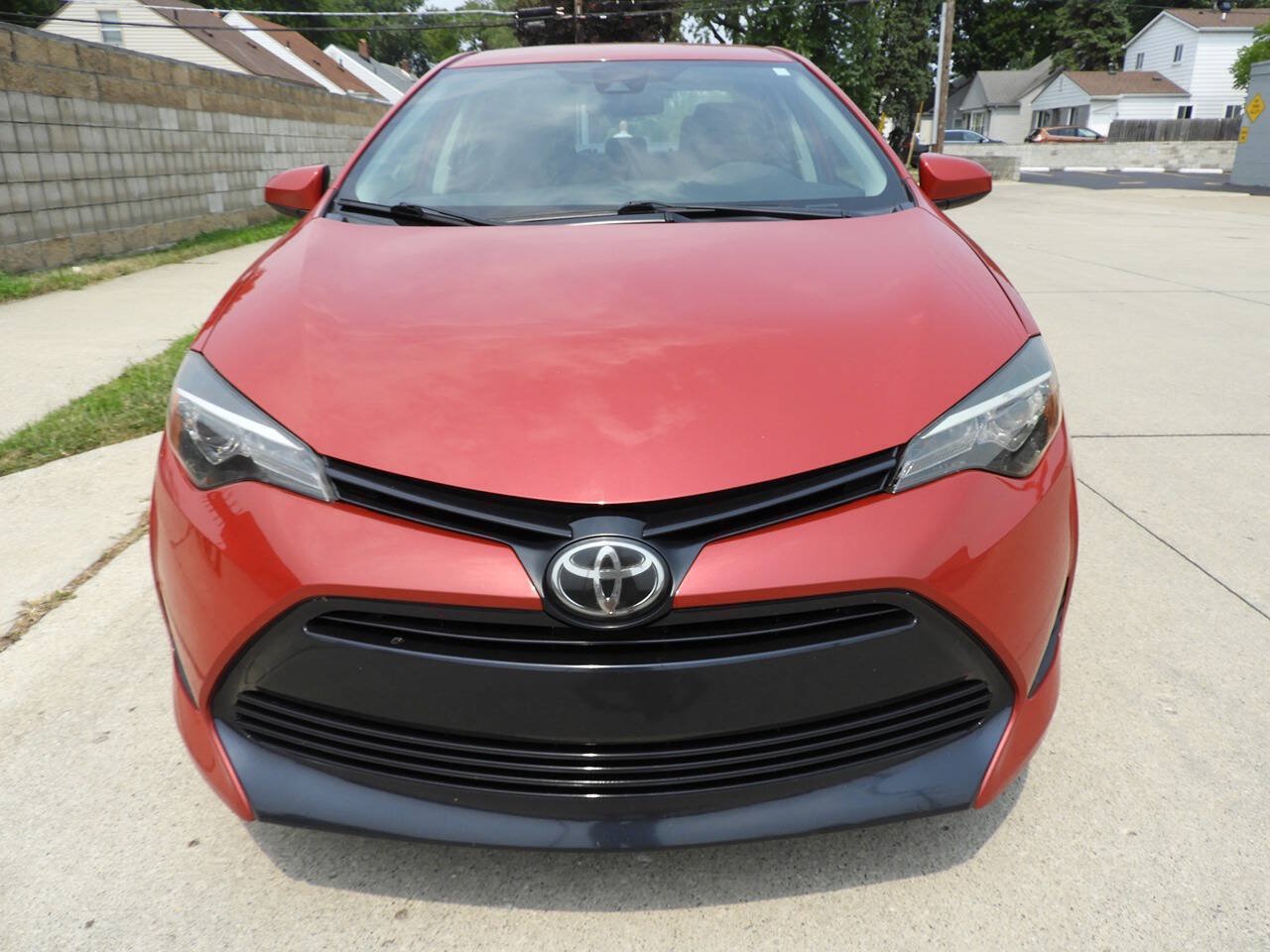 Used 2019 Toyota Corolla L FWD image 3