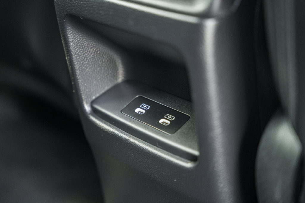 Used 2023 Honda CR-V Sport Touring image 38