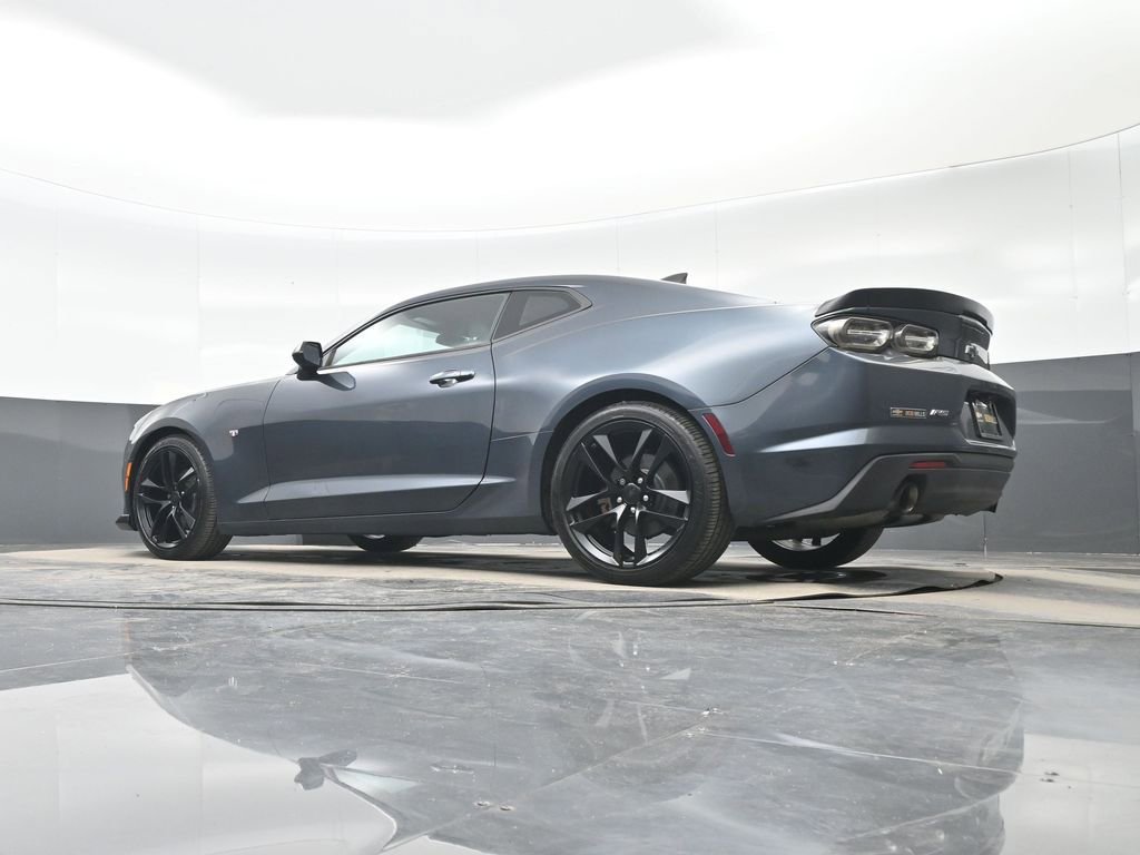Used 2019 Chevrolet Camaro LT w/ 1LE Track Performance Package RWD image 27