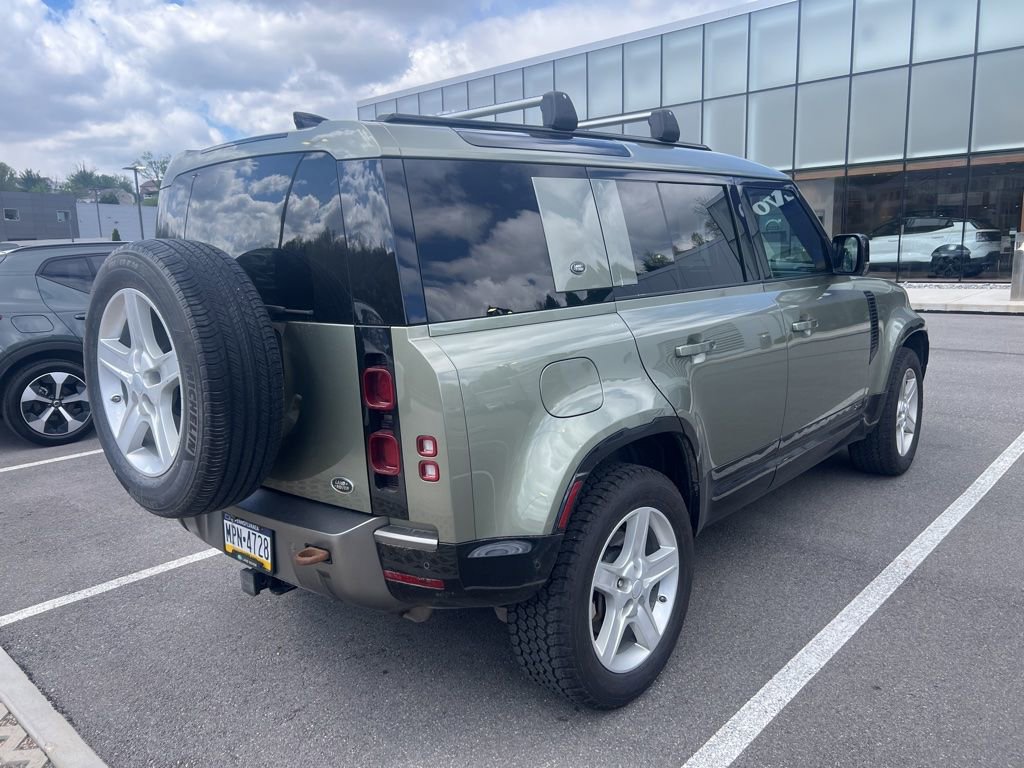 Used 2021 Land Rover Defender 110 X-Dynamic HSE AWD/4WD image 11
