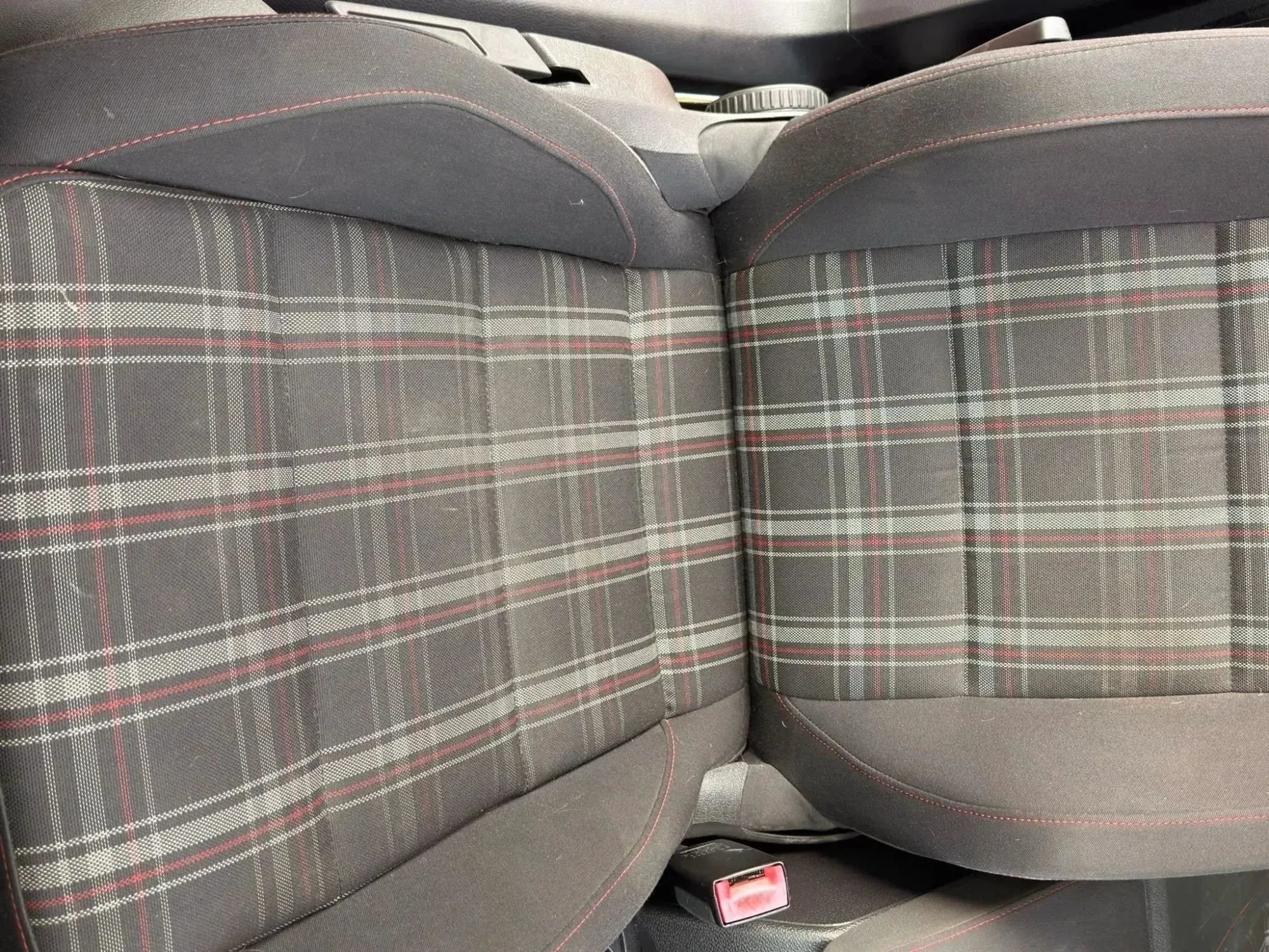 Used 2012 Volkswagen GTI 2-Door FWD image 23
