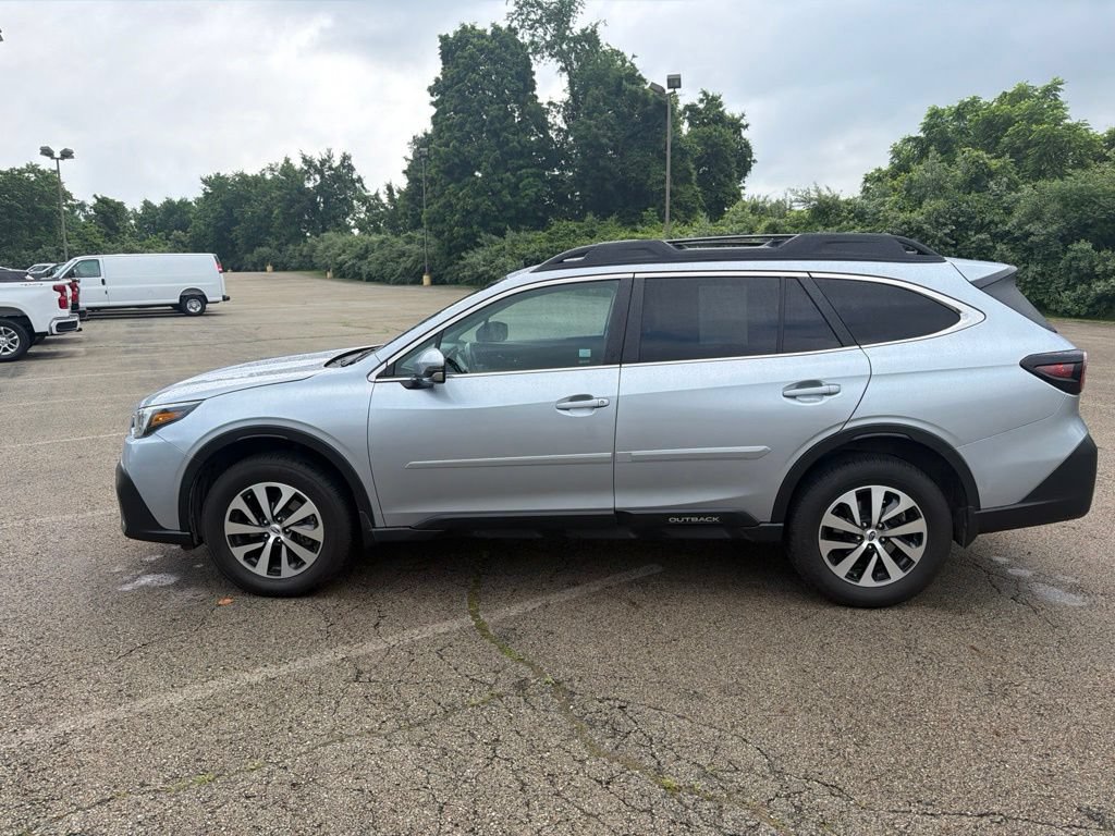 Used 2022 Subaru Outback Premium AWD/4WD image 6