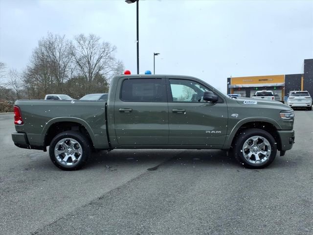 New 2026 RAM 1500 4x4 Crew Cab image 3