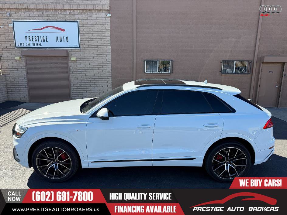 Used 2021 Audi Q8 Prestige w/ Prestige Package image 2