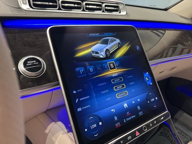 Used 2025 Mercedes-Benz S 63 AMG S image 39