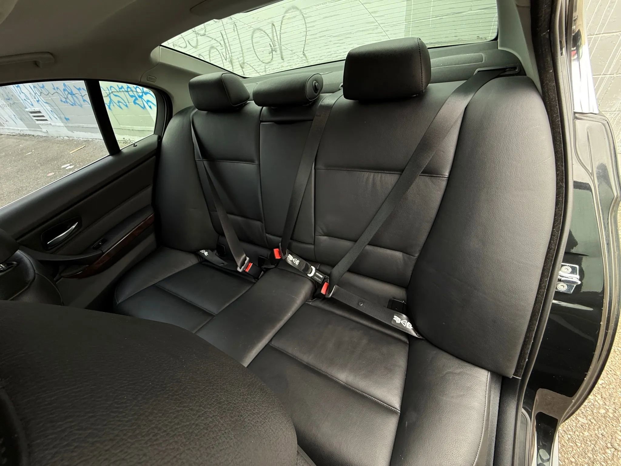 Used 2006 BMW 330xi Sedan image 17