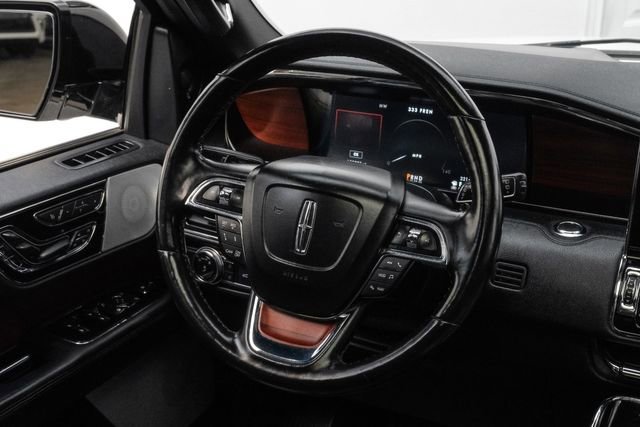 Used 2021 Lincoln Navigator Reserve w/ Luxury Package image 19
