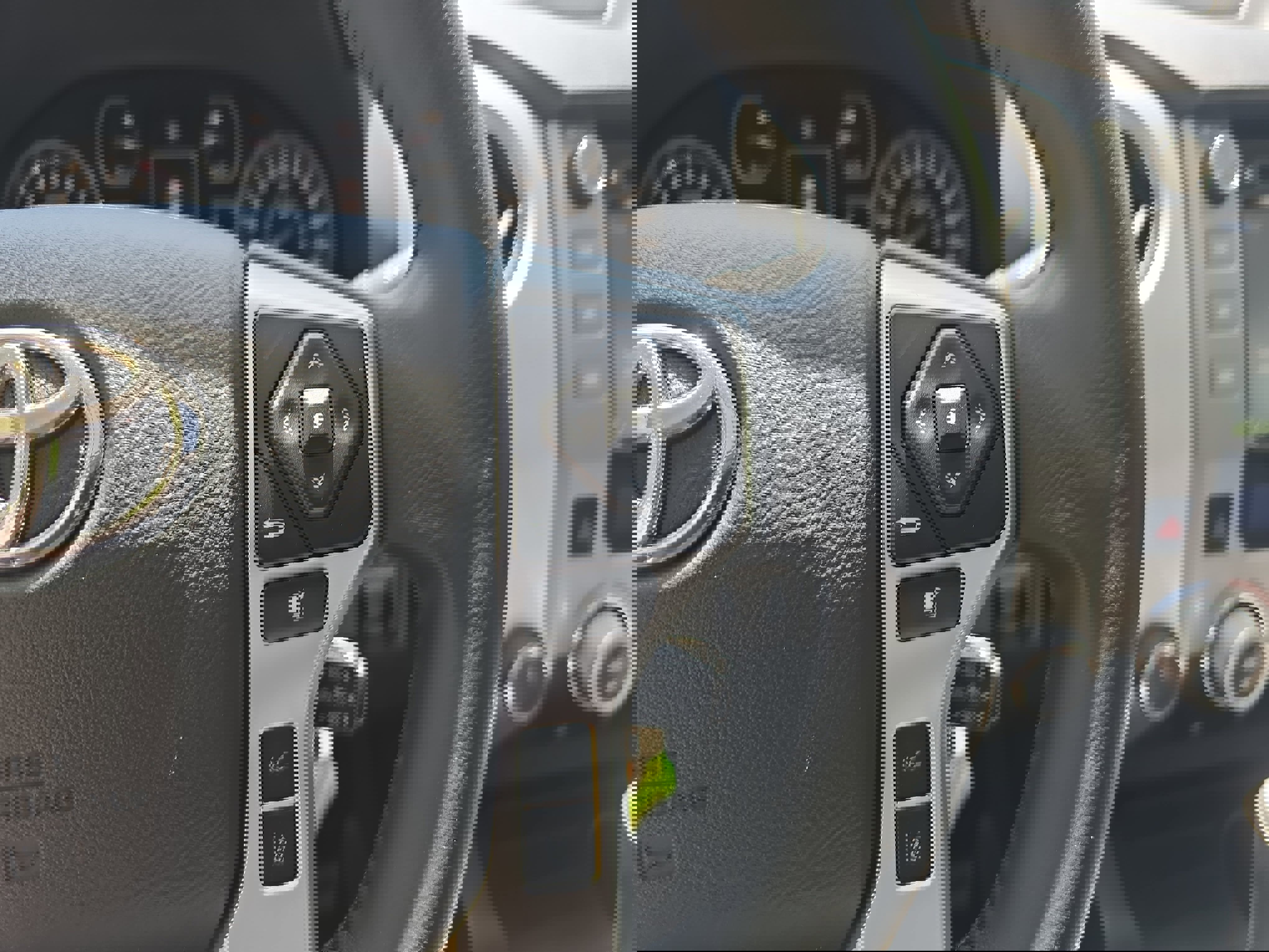 Used 2018 Toyota Tundra Limited w/ Limited Premium Package image 17