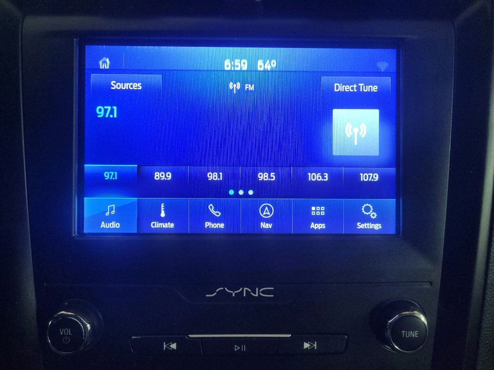 Used 2019 Ford Fusion SE w/ Equipment Group 151A FWD image 25