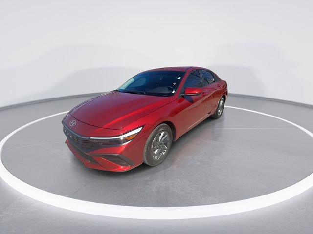 Certified 2024 Hyundai Elantra SEL image 4