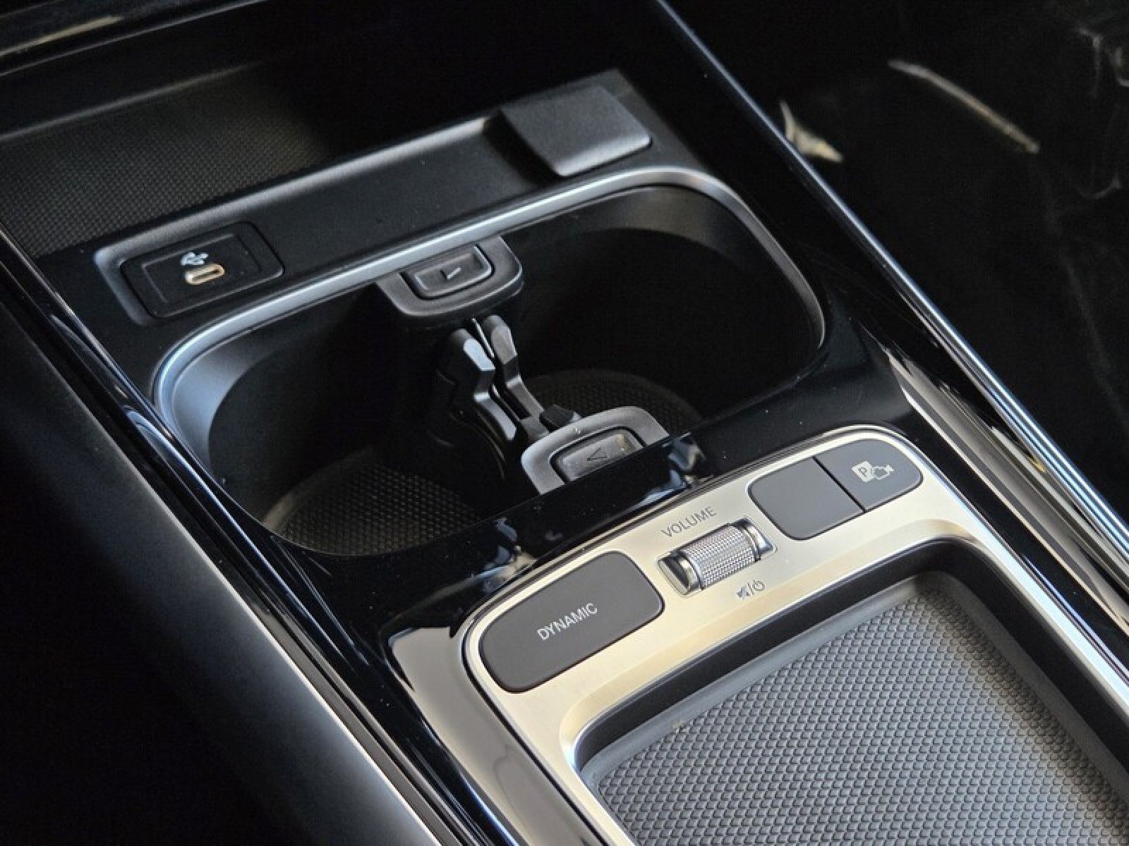 Certified 2026 Mercedes-Benz GLA 250 image 34