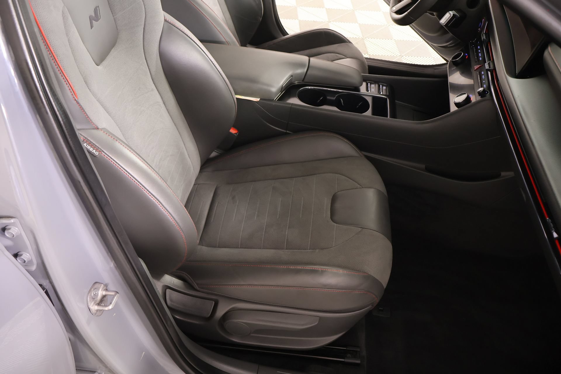 Used 2024 Hyundai Sonata N Line FWD image 13