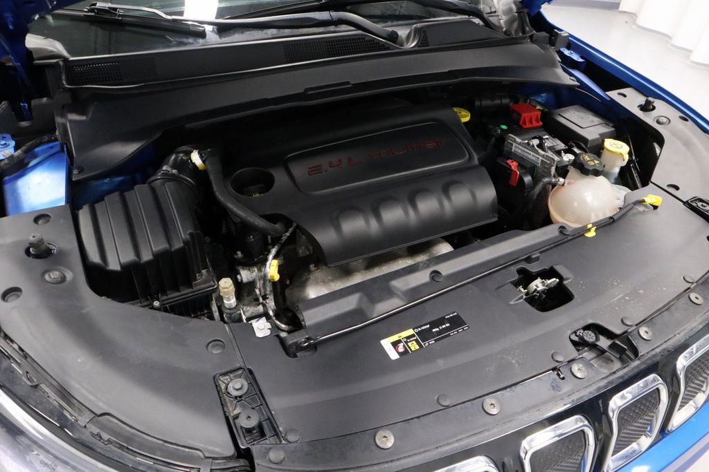 Used 2022 Jeep Compass Limited image 15