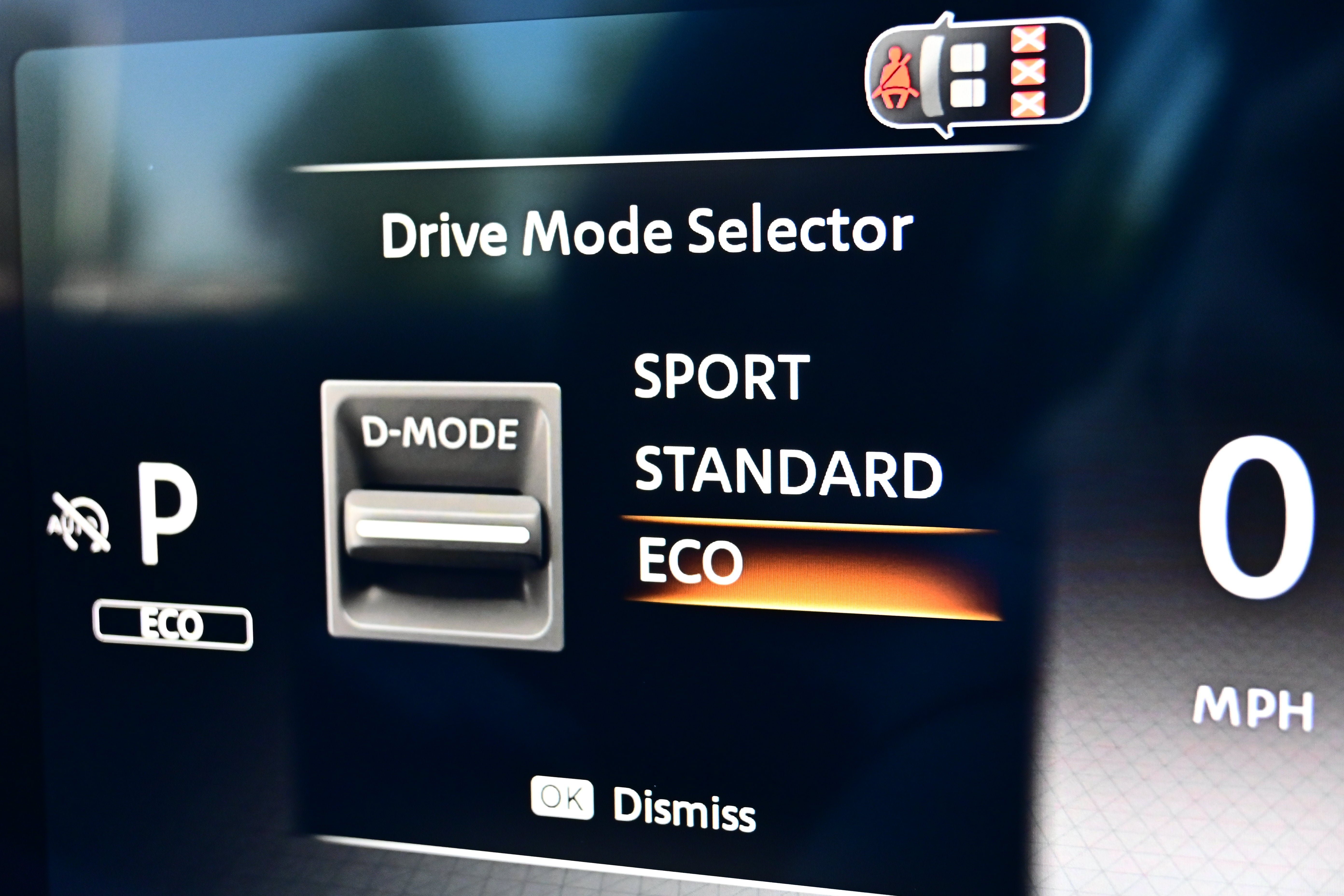 New 2026 Nissan Sentra SR FWD image 26