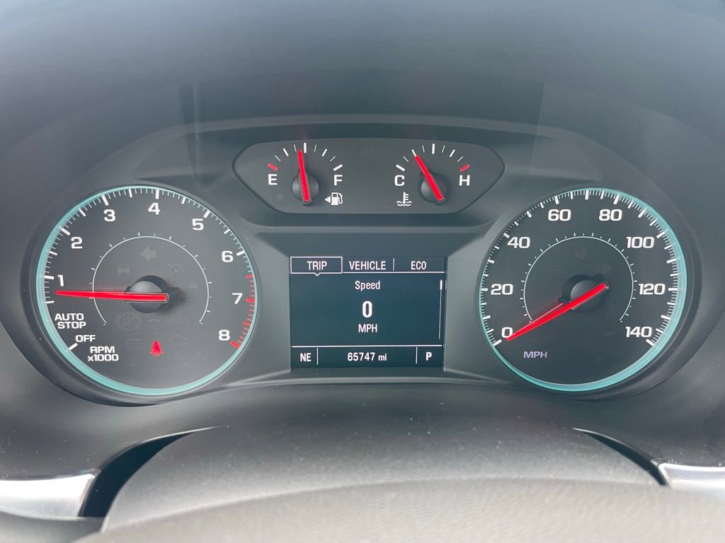Used 2023 Chevrolet Traverse LT image 10
