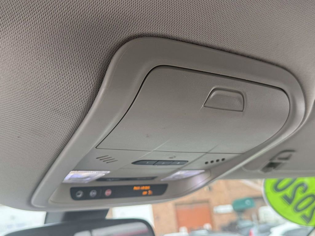 Used 2020 Buick Enclave Essence w/ LPO, Cargo Package image 29