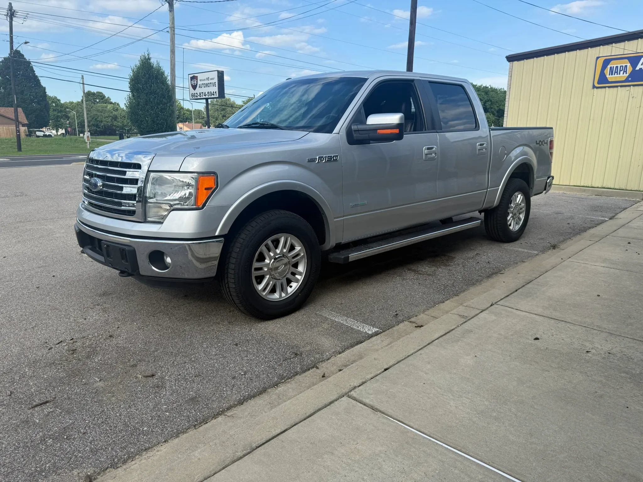 Used 2013 Ford F150 Lariat w/ Mid Equipment Group AWD/4WD image 4