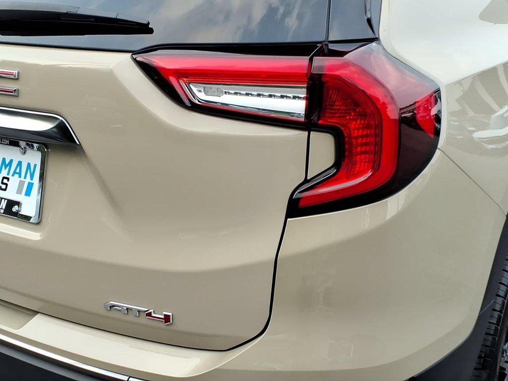 Certified 2023 GMC Terrain AT4 w/ Infotainment Package II AWD/4WD image 8