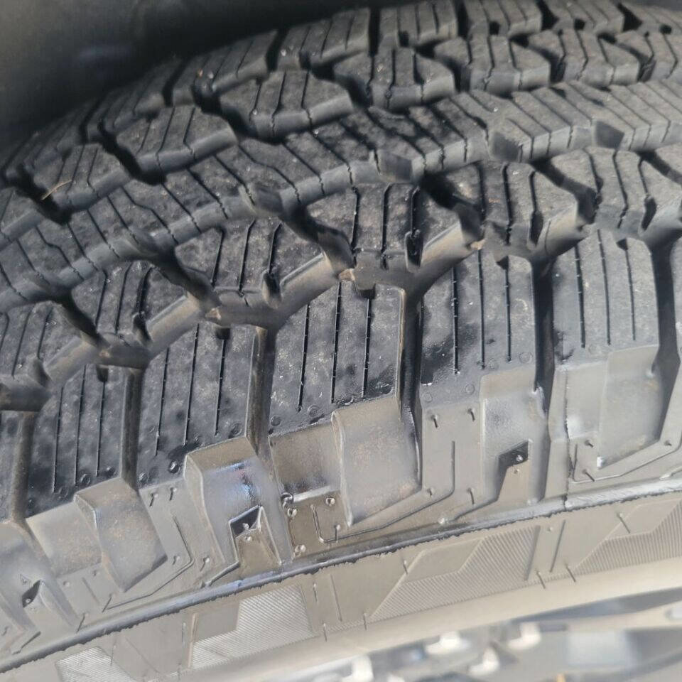 Used 2020 Jeep Wrangler Unlimited Sport image 12