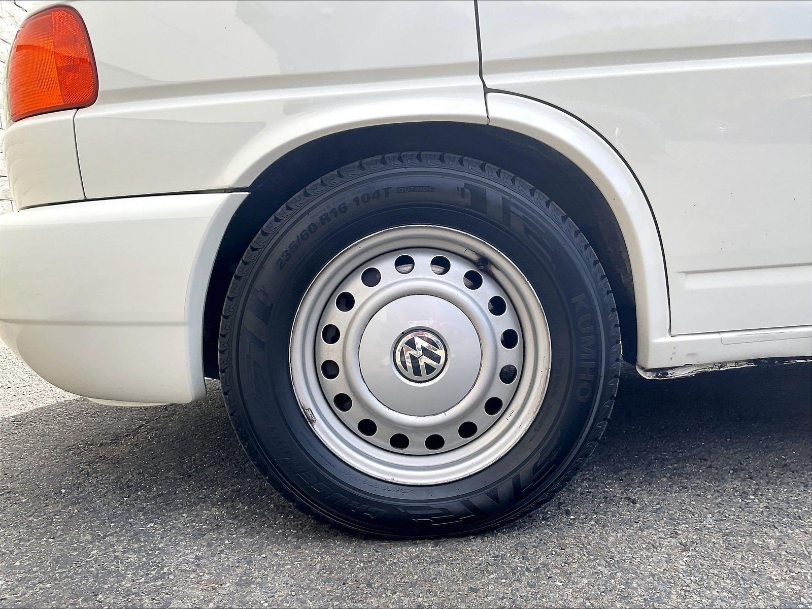 Used 2003 Volkswagen Eurovan Camper FWD image 8