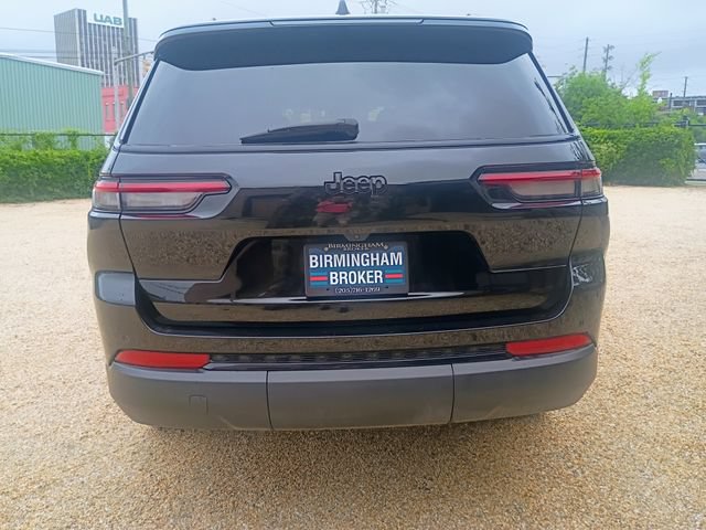 Used 2025 Jeep Grand Cherokee L Altitude RWD image 10