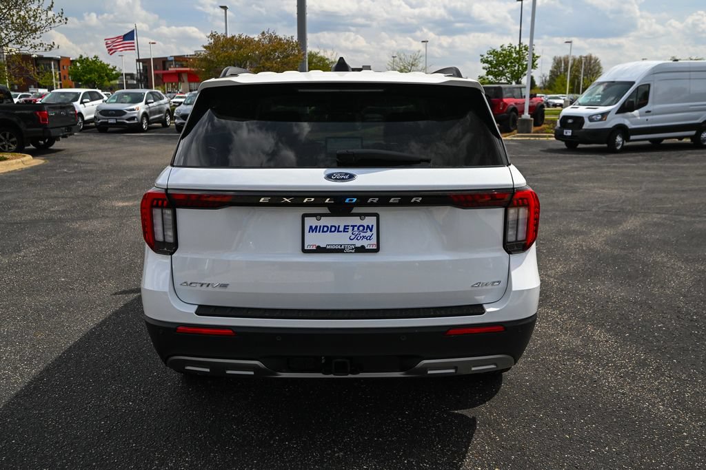 New 2026 Ford Explorer Active w/ Active Comfort Package AWD/4WD image 6