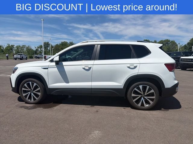 Used 2022 Volkswagen Taos SE w/ IQ.Drive SE Package AWD/4WD image 18