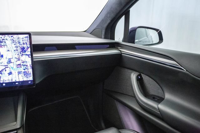 Used 2022 Tesla Model X Plaid AWD/4WD image 5