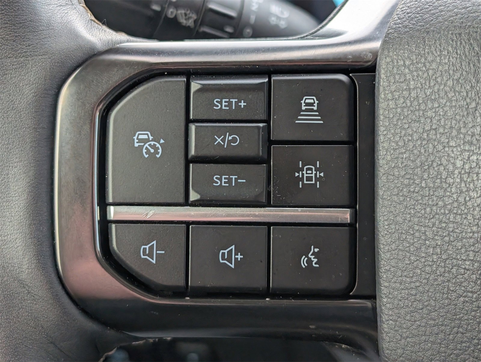 Used 2024 Ford Expedition Max Platinum image 25