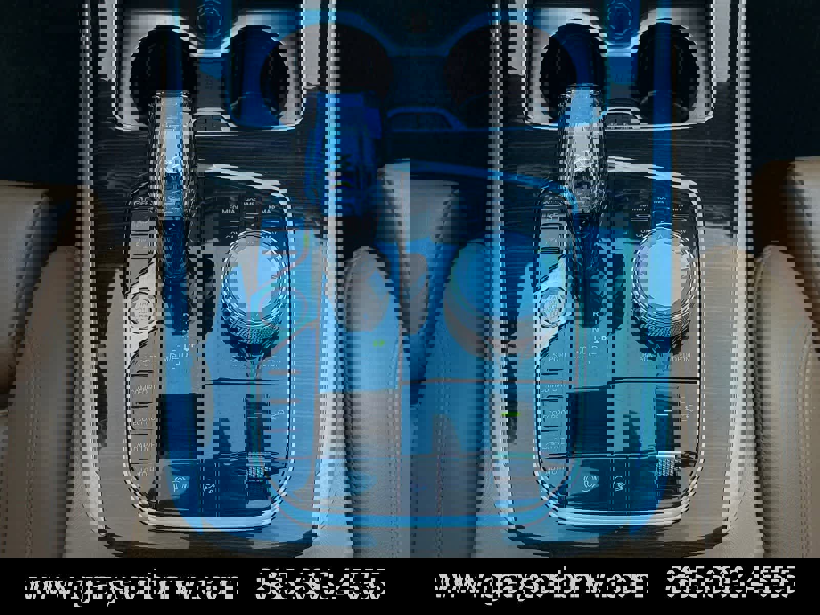 Used 2021 BMW X7 xDrive40i w/ Executive Package image 27