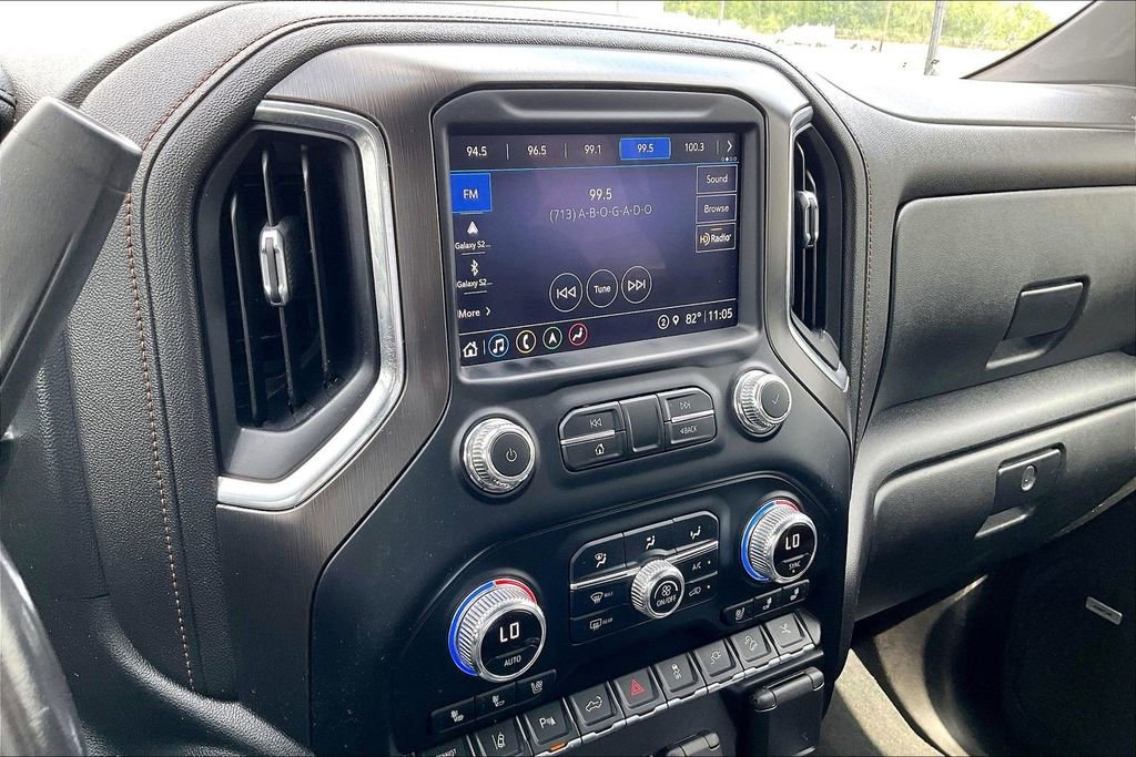 Used 2021 GMC Sierra 2500 AT4 w/ AT4 Premium Plus Package AWD/4WD image 24
